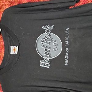 Hard Rock Cafe t-shirt.